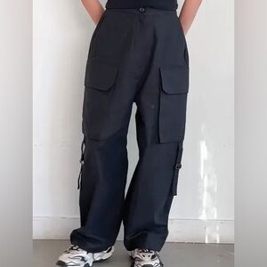 Oak + fort cargo pants size small NWT